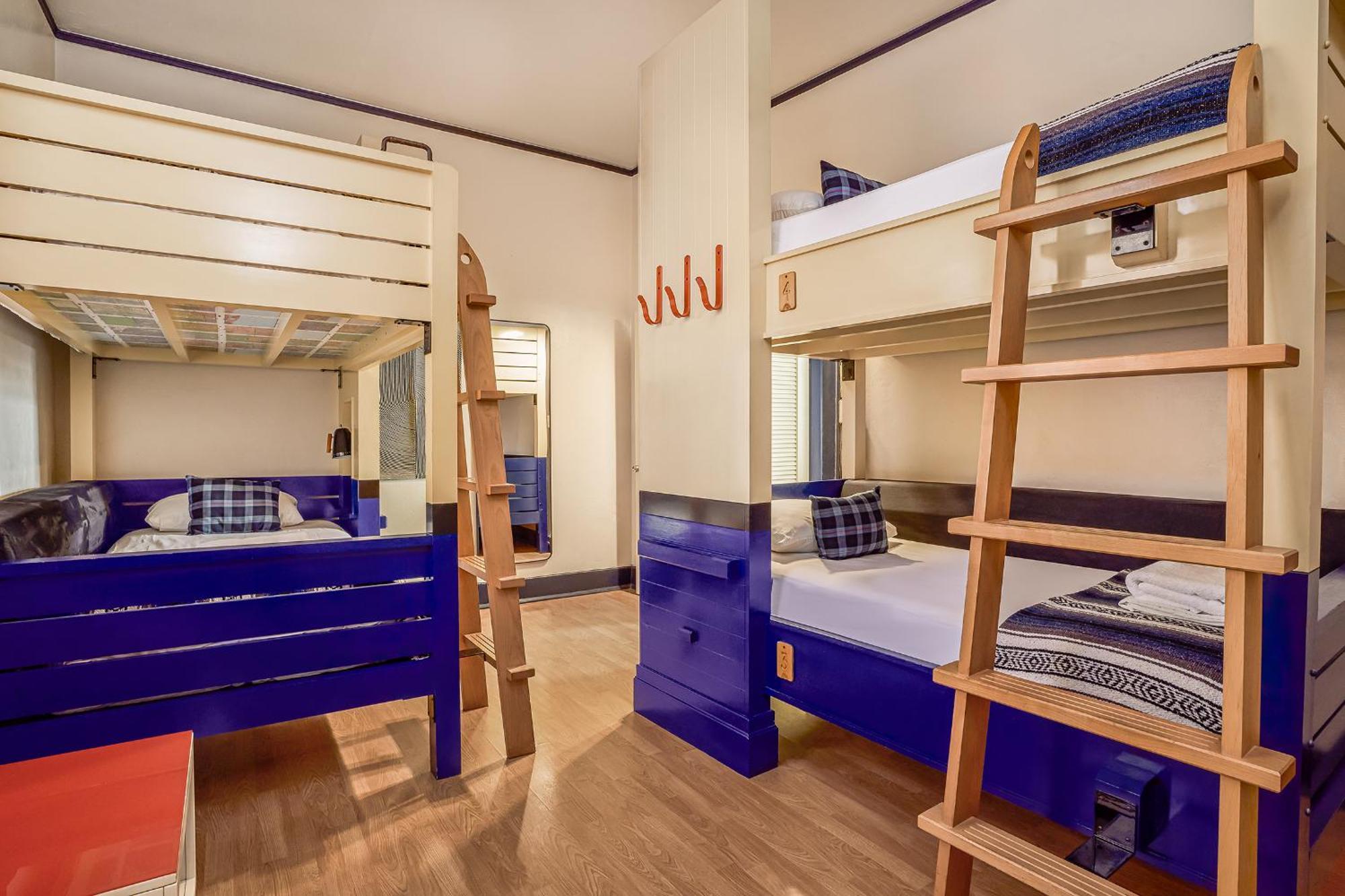 Bungalow Bunk Suite